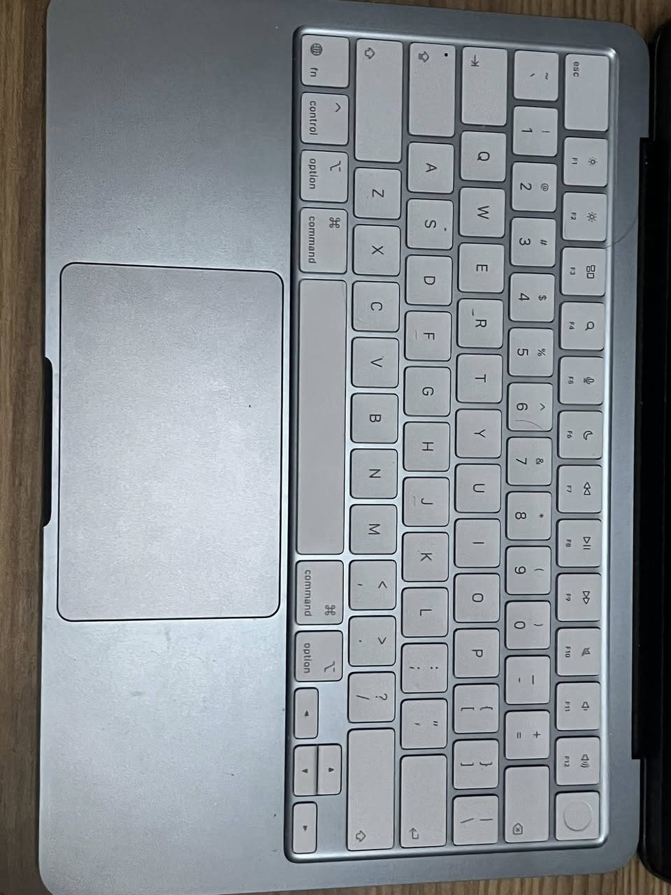 ماك نيو للبيع الجهاز جديد مصارلي هواي من مشتري 
8gb memory 
512 gb storage
13 inch
A18
السعر واحد وميتين
سبب البيع اشتريته علمود السادس وطلع اغلب التطبيقات متشتغل عليه


**إذا كنت صاحب هذا الإعلان وتريد حذفه لأي سبب، رجاءا أرسل رسالة إلى الدعم الفني**