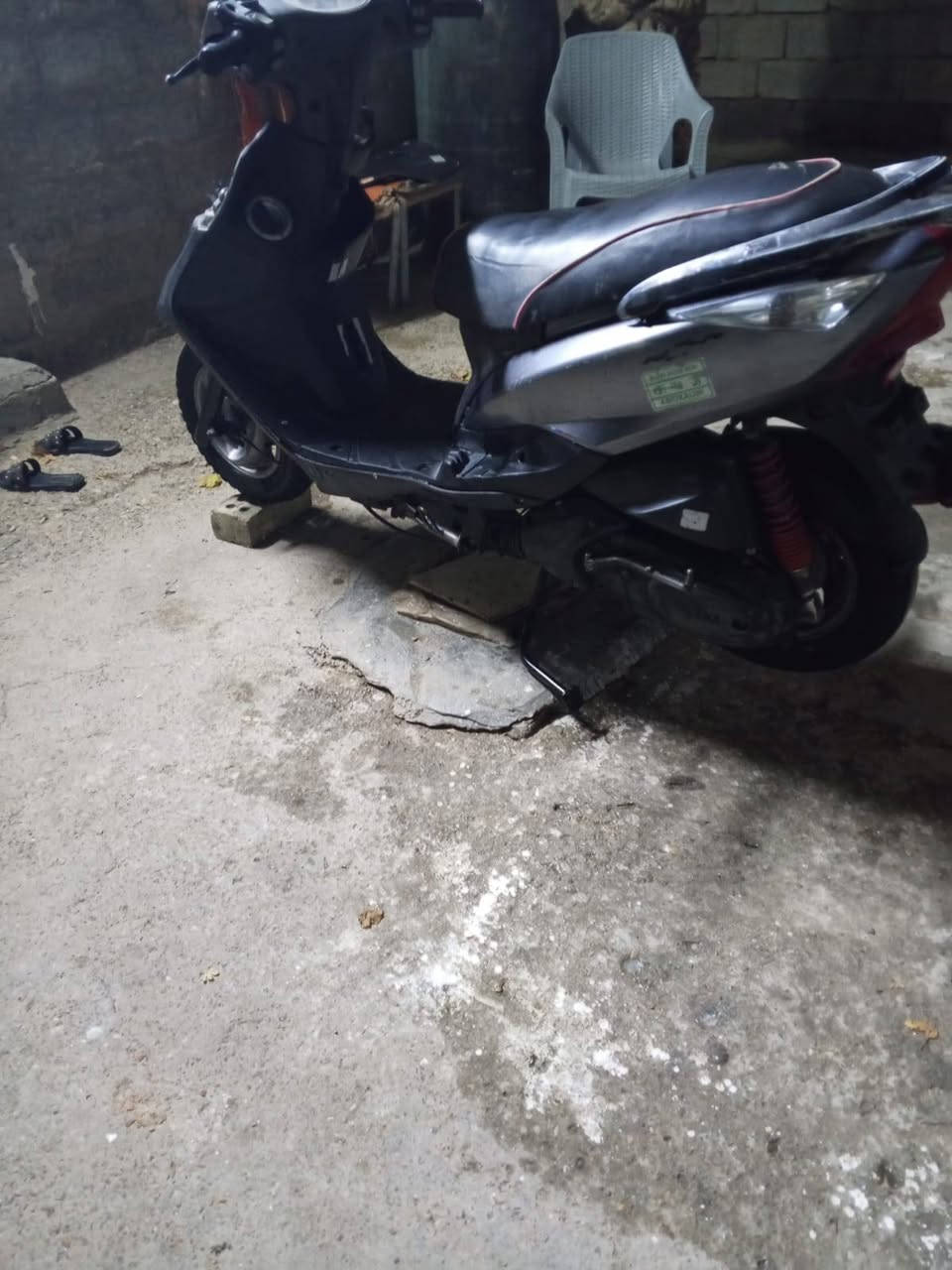 سلام عليكم دراجه ماكس ثعلب للبيع دراجه مابيه اي نقص كفراته كامله كله شغاله سعره 300قفل قفل قفل مكان جزيره بغداد سياحيه تواصل ***********
