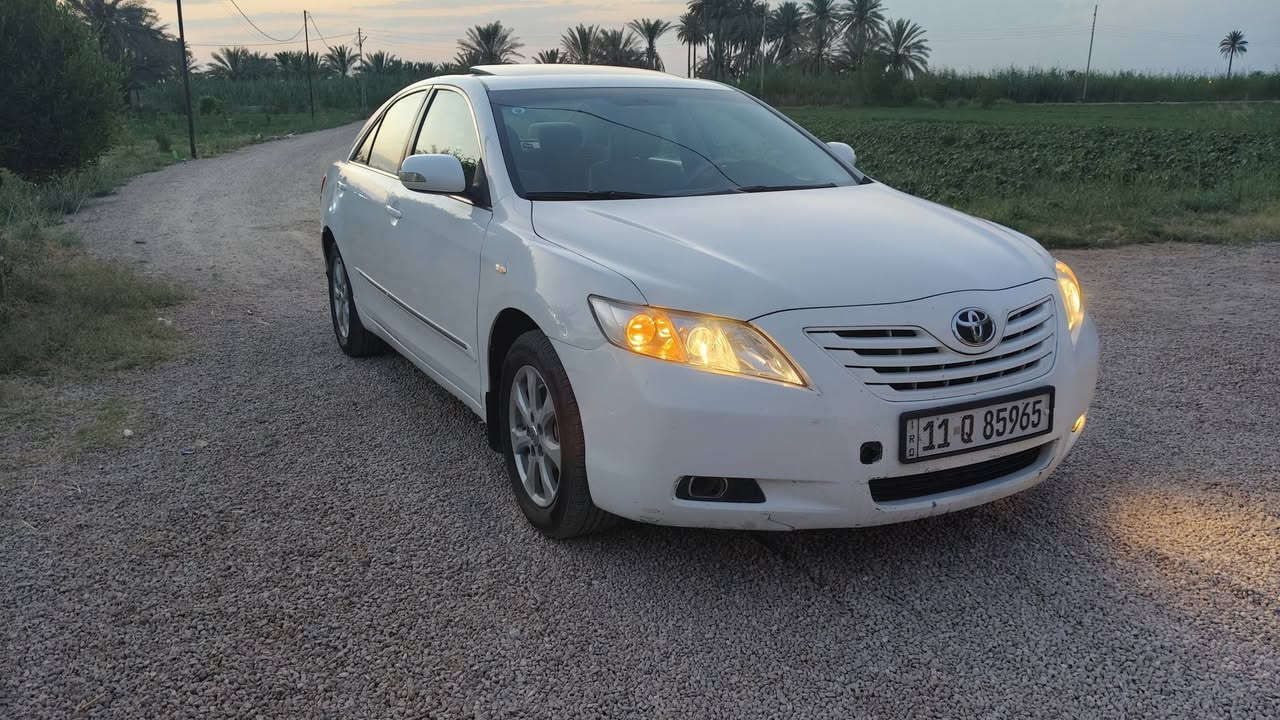 السلام عليكم من رخصه الادمن تيوتا كامري للبيع موديل 2009 خليجي فول مواصفات اعلا فئه GLX  واحد علا واحد فتحه سقف برده خلفيه حساسات خلفيه كامره اشاير بالمري كشن كهرباء صدر امامي خلفي جديد تخم تاير جديد كهربائيات كلها شقلله بيها بنيد وجاملغ امامي الايسر وجاملغ خلفي الأيمن صبق بدون دواخل بدون معجون بدون ظربه مكان السياره الانبار الحبانيه السعر 105 وبيها مجال بسيط مكلف بلنشر اتصل علا الرقم الي بلمنشور رقم الهاتف ((***********))(***********
