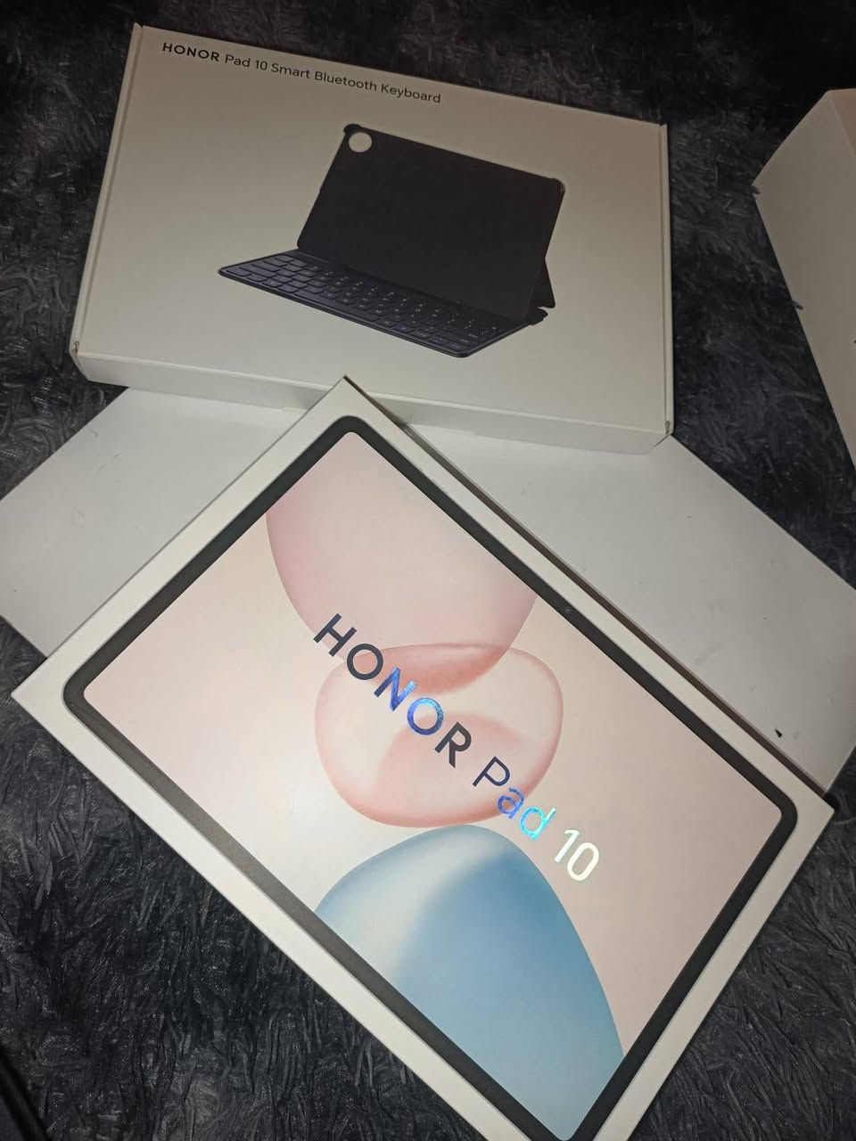بيع مستعجل
Honor pad10 
جديد بعده بلضمان 
يجي هو والكيبورد 
شاحنه بعدها بلچيس 
والكيبورد فتحته من العلبه بس للفحص 
ويا قلم  مشتري وحد من نفس شركه هونر 
وباقي التفاصيل والمواصفات موجود مراجعه ع اليوتيوب 
 السعر 410 بي مجال بسيط


**إذا كنت صاحب هذا الإعلان وتريد حذفه لأي سبب، رجاءا أرسل رسالة إلى الدعم الفني**