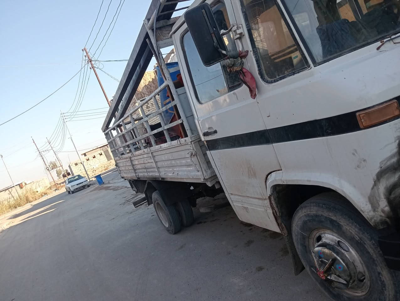 السلام عليكم خرسه للبيع كير جديد مكينه بيها نفخ تحويل شوكت ماتريد شغاله وتمشي سعر 3 مليون ونص وبيها مجال مكان محموديه ***********
***********
