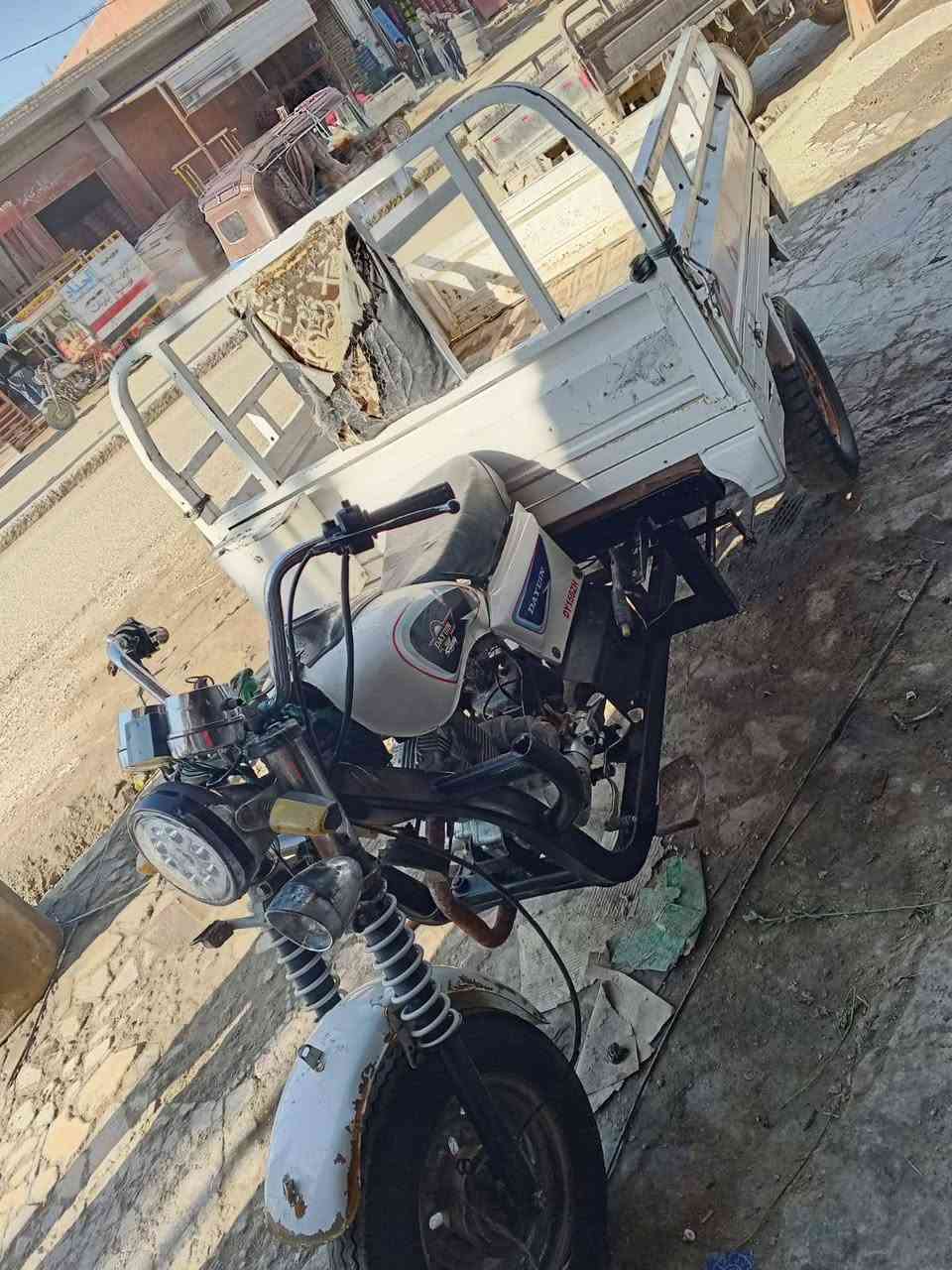 سلام عليكم ستوته لبيع مديل 16 وراق مكان الغراف ***********
