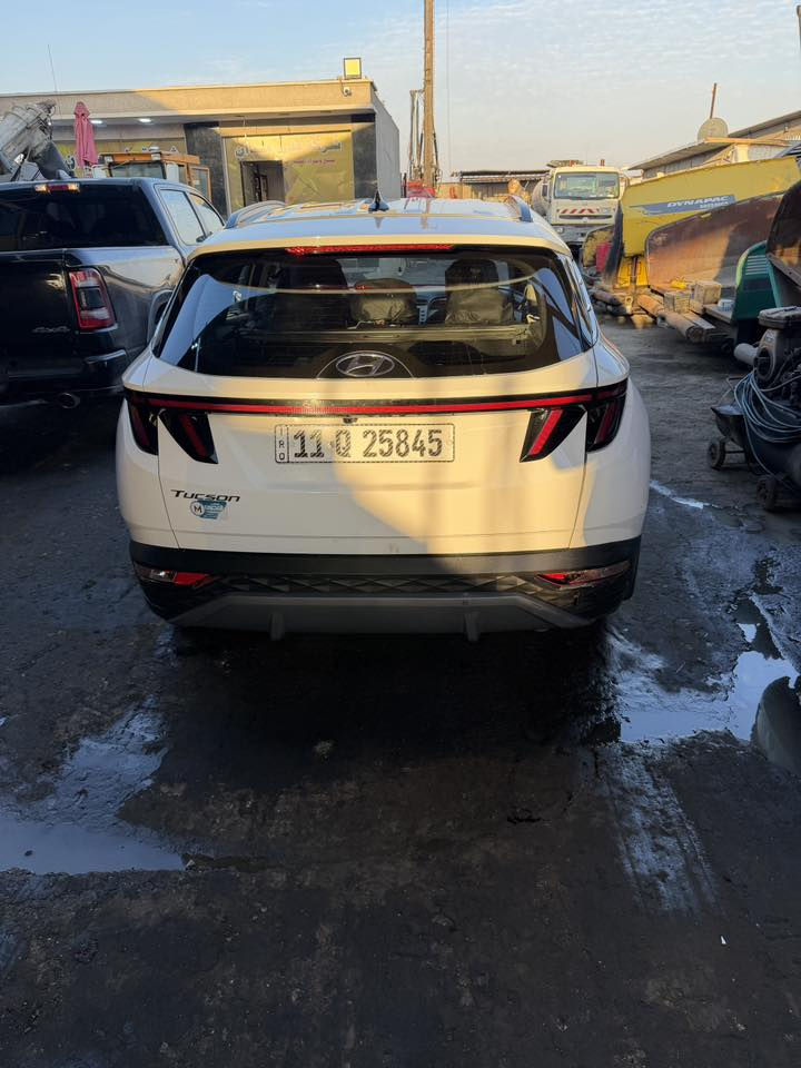 السلام عليكم توكسان 2024مكفولة كفالة عامة عدة رصعة بسيطة بل جاملغ السعر212وبيهة مجال للستفسار ***********
