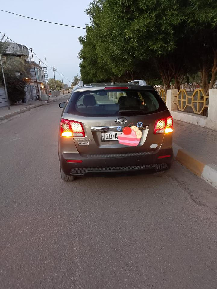 سلام عليكم 
سورنتو ٢٠١١ امريكي 
(مكينه ٢٤٠٠ دوش )
سياره خير من الله كير ومكينه شرط 
صدر نظيف  كهربائات شغالة  
تبريد تدفئه  كاملات 
بيها ٣ قطع تبديل شرط بلادي 
سونار مرفق مع الصور 
مكاني ديالى قرية منصوريه الجبل 

سعر 130 $

***********
