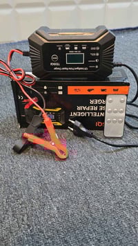 شاحن بطاريات • سيارات ودراجات • توصيل بغداد