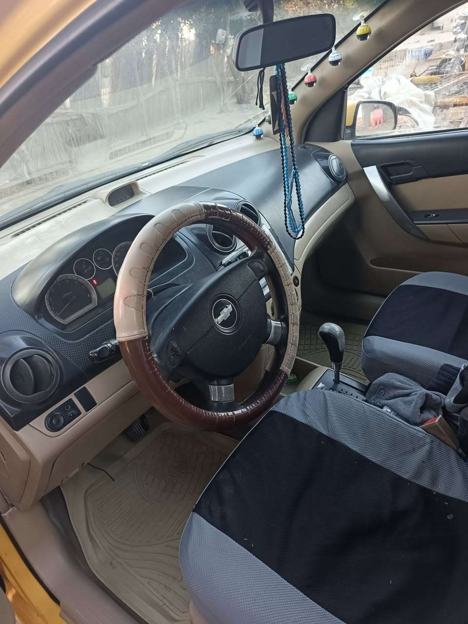 سلام عليكم   /افيو للبيع موديل 2011/اوتماتيك محرك وكير خير من الله /سياره بيه منضومه غاز /تبريد ثلج
تحويل ثاني يوم للتصال /***********
