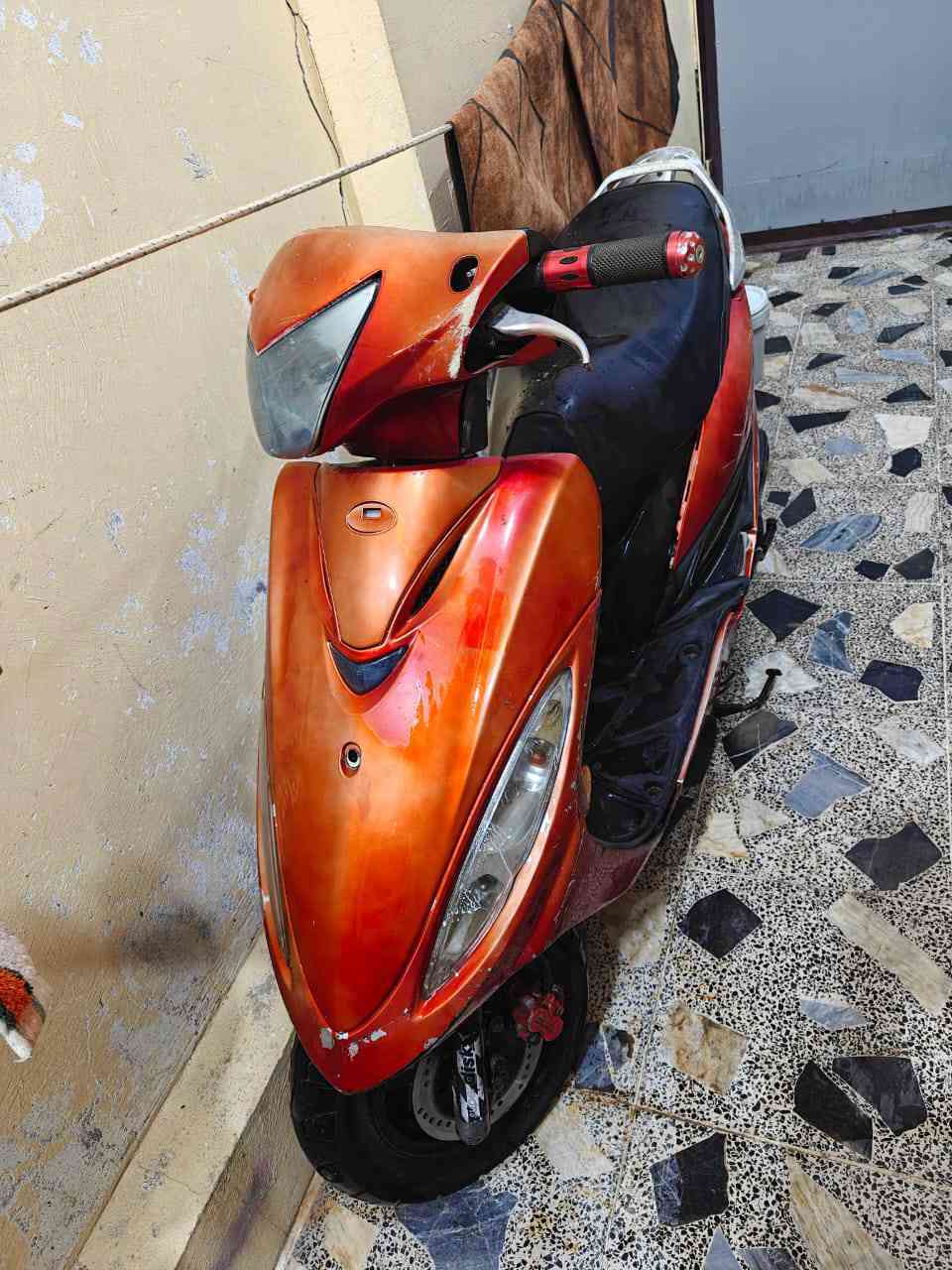 لبيع نكره سلف كله شغال حته كيجات شغاله لايت عالي ناصي سكن هورن قفل ستيرن  دراجه تاخذه ترحملي عليه سعر 300وبيه مجال قليل حك جيه مكاني نجف حي الانصار رقمي ***********
