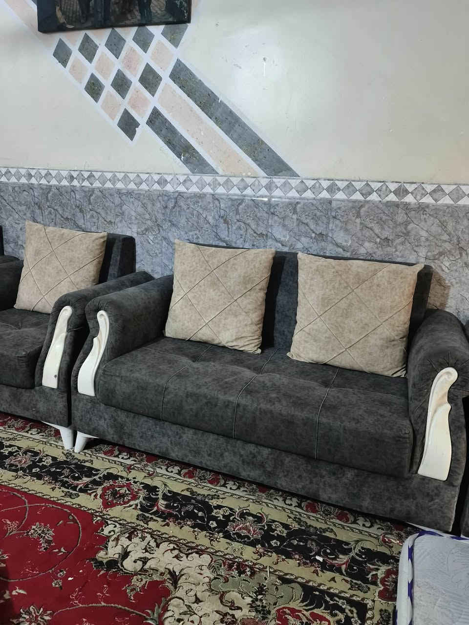 7مقاعد نضافه 90 بالميه مثل ماموضح نهايته 250مستعجل على البيعه


**إذا كنت صاحب هذا الإعلان وتريد حذفه لأي سبب، رجاءا أرسل رسالة إلى الدعم الفني**