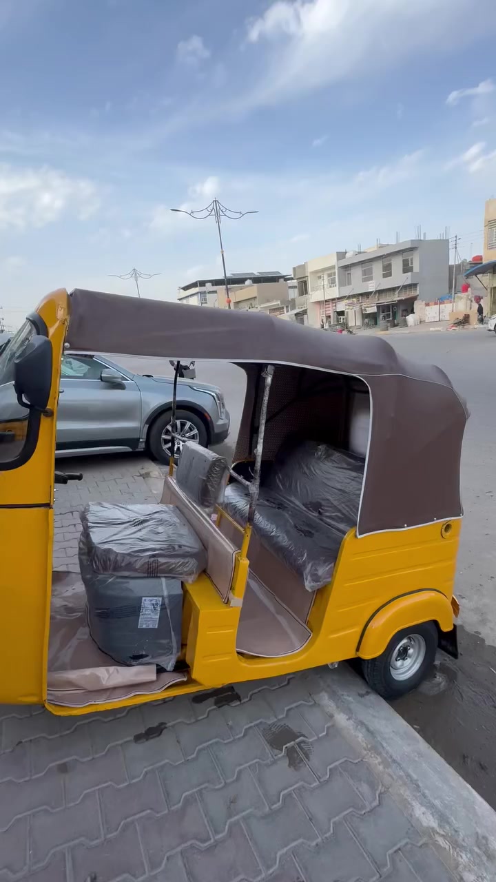 التفاصيل مكتوبه وداخل الفيديو اقراهن وشوفه يلا تتصل مو تتصل وتكلي شبيها
يابه السلام عليكم تكتك 2018 شهر ١٢ يوم ٣٠  يعني 2019 مرقمة لوحة وسنوية انكليزي (هزة جديدة )  مكينة مال 20 تكتك كامله مكمله من كل نقص معمرة تعمير عام من الطول للطول راجعة جديدة شرط تراي زيرو تكتك خير من الله اي نقص مابيها كبل للشارع مكاني ديالى بعقوبة شارع جرف الملح شراي اتصل ممتواجد خاص*********** السعر 5300 وبيها مجال
