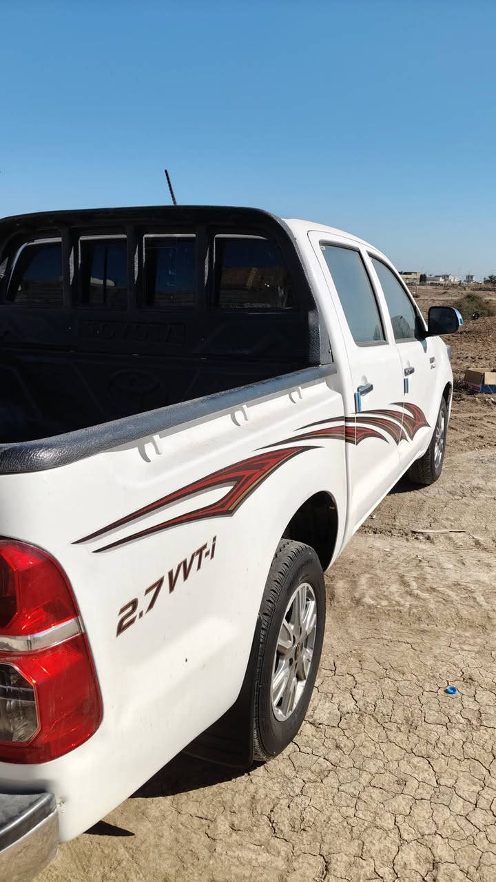 للبيع تيوتاهايلوكس2014رقم بغداد سنويه28اوتوماتيك 
محرك عل شركة شرط لاتنقيص ولابخار مكاني بابل 
السعر190$وبيه مجال للشراي
اللاستفسار***********
