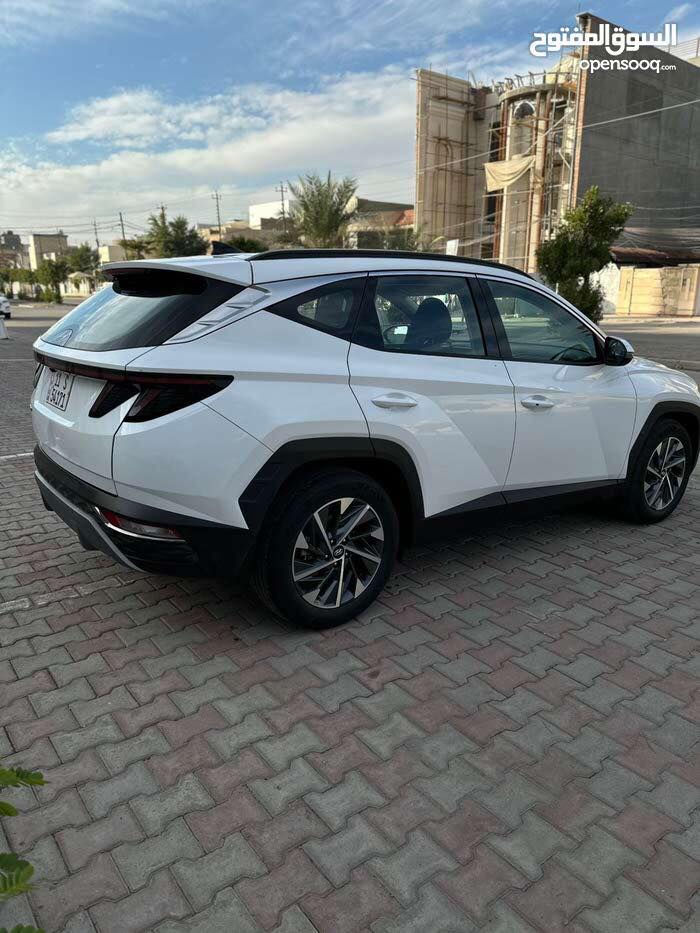 السلام عليكم توسان للبيع خليجي 2023  رقم بغداد ماشية 31 السعر 205$ مكان السيارة بغداد الكرخ ***********
