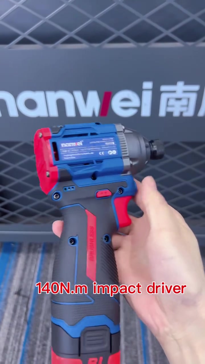 High speed cordless impact driver. 140N.m 
#yiwu #powertools #construction #electricscrewdriver #电动工具 #nanwei #五金工具 #export #import #factory #drilling #screw #diy


**إذا كنت صاحب هذا الإعلان وتريد حذفه لأي سبب، رجاءا أرسل رسالة إلى الدعم الفني**