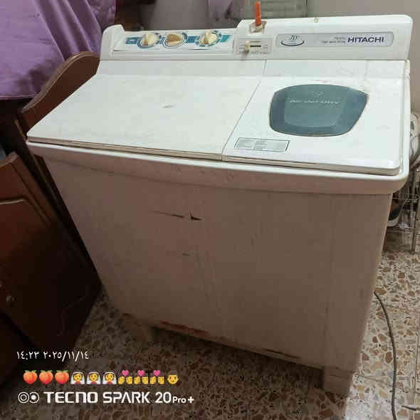 غساله هيتاشي الاصليه شرط الشغل ب60 تغسل وتجفف ناصرية الاسكان الصناعي نظيفه جداً ***********
