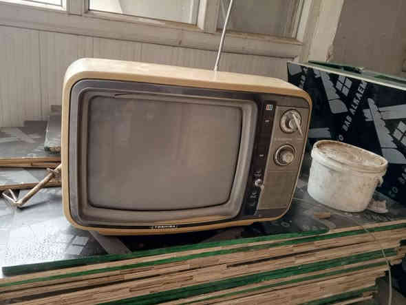 معرض تكريت للاثاث المنزلي للجمله والمفرد
تلفزيونات قطع حيل نضيفات العنوان تكريت شارع الزهور لحولي مقابل مدرسه كنوز لهليه مجاور مجمع رداد للنشائيه 
سعر لقطعه ١٠٠ الف 

للاستفسار الاتصال على الرقم الهاتف او مراسله ع واتساب 
***********
***********
