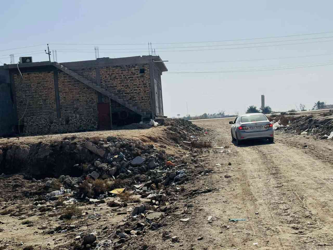 سلام عليكم قطع للبيع طابو زرعي سند 25 
الموقع قرب لامام بكر مثل مموضح بصور 
المساحه/200م
للاستفسار 
محمد رشيد ‏‪***********‬‏
منتظر الصليخي ***********
                          ***********
