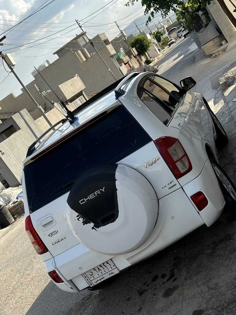 بۆفرۆشتن یان گۆڕینەوە بە شتێک بەدڵم بێت شیری تیگۆ ٢٠١٣ چوار جام کارەبا ئاوێنە کارەبا کوشن جڵد دوو کوشن هیتەر ساردو گەرم سڵایت سەیارەکە تەبریدە سەنەوی سەوزەی لەگەڵە ڕەقەم بەخداد  کامل مواسەفات  ڕەقەمی خاوەنی    *********** سەیارەکە لە حاجیاوایە
