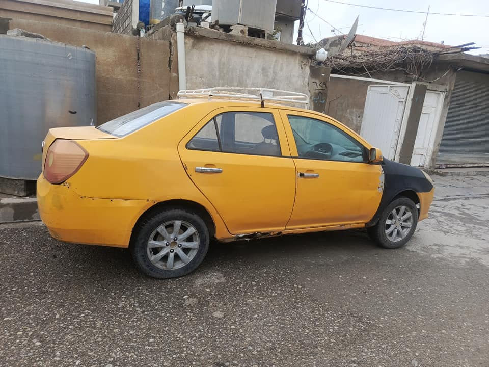 جیلی mk مۆدێل 2010
گێڕومەکینەی بێ عەیب بەشەرت
مەکینە بەخاخ 
پاوەری مەزبوت 
کارەبایاتی مە زبوت 
کارت بەنزینی هەیه 
سەنەوی ونبوە 
ناوو پەردەی لەسەر بیلادی شەریکەیە 
چوار ویل کرۆمی لەژێرە 
چوار جام کارەباییە 
جام پێشەوەی نەشکاوە 
سعری تەنها 11 گەڵا


**إذا كنت صاحب هذا الإعلان وتريد حذفه لأي سبب، رجاءا أرسل رسالة إلى الدعم الفني**