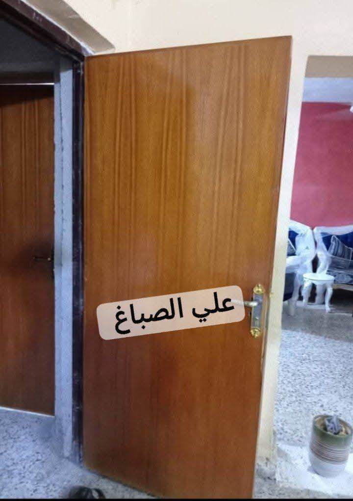 صباغ متفرغ شغلي
صبغ بيبان وشبابيك حديد
وصبغ بيبان خشب شغل نضيف 
تواصل خاص او ع رقم 👇
***********
