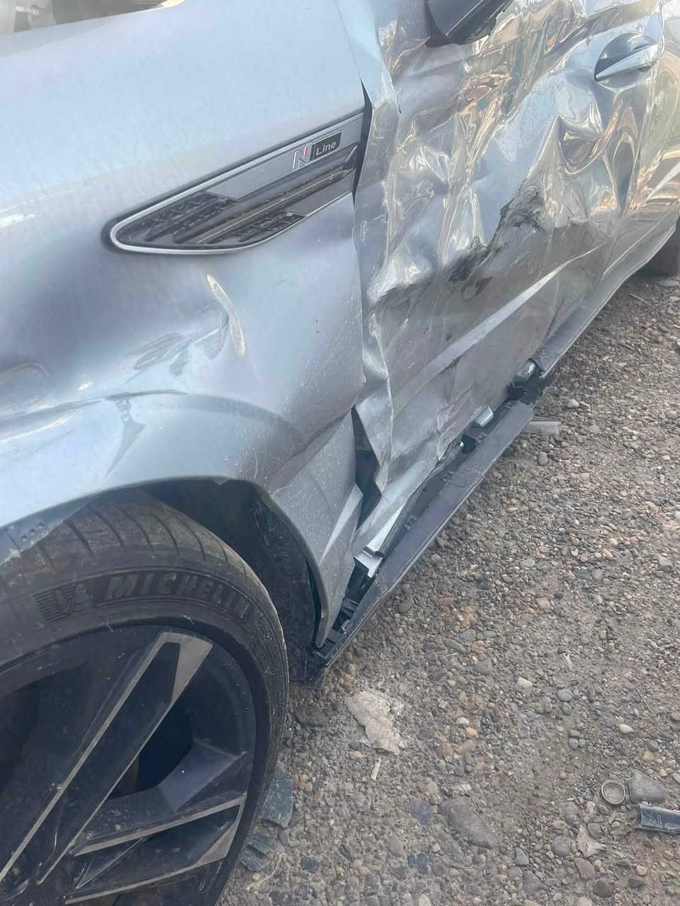 فقط بيع
فقط بيع 
تم تنزيل السعر 130
سلام عليكم سوناتة مديل ٢٤ ان لاين فول مواصفات محرك ٢٥٠٠ تيربوالسيارة واصلة بغداد يوسفية ماشية ١٨٥٦٩ السيارة شغالة مكمركة كاملة بدون تصليح واحد ابن حرام ماخذ الشوتة ومخلي جديدة  بدون رقم السعر 130 ورقة وبيهة مجال بسيط تعرفون بسعر الكمرك الصاعد رقم الهاتف ***********
