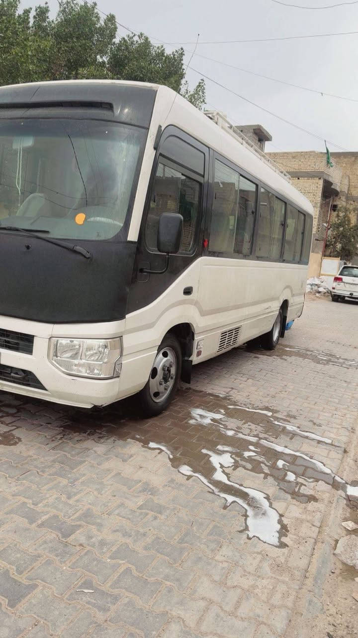 سلام عليكم كوستر 2017 بيها صبغ وطخات سعرها 385 وبيها مجال الاتصال *********** عنوان بغداد جسر ديالى قديم
