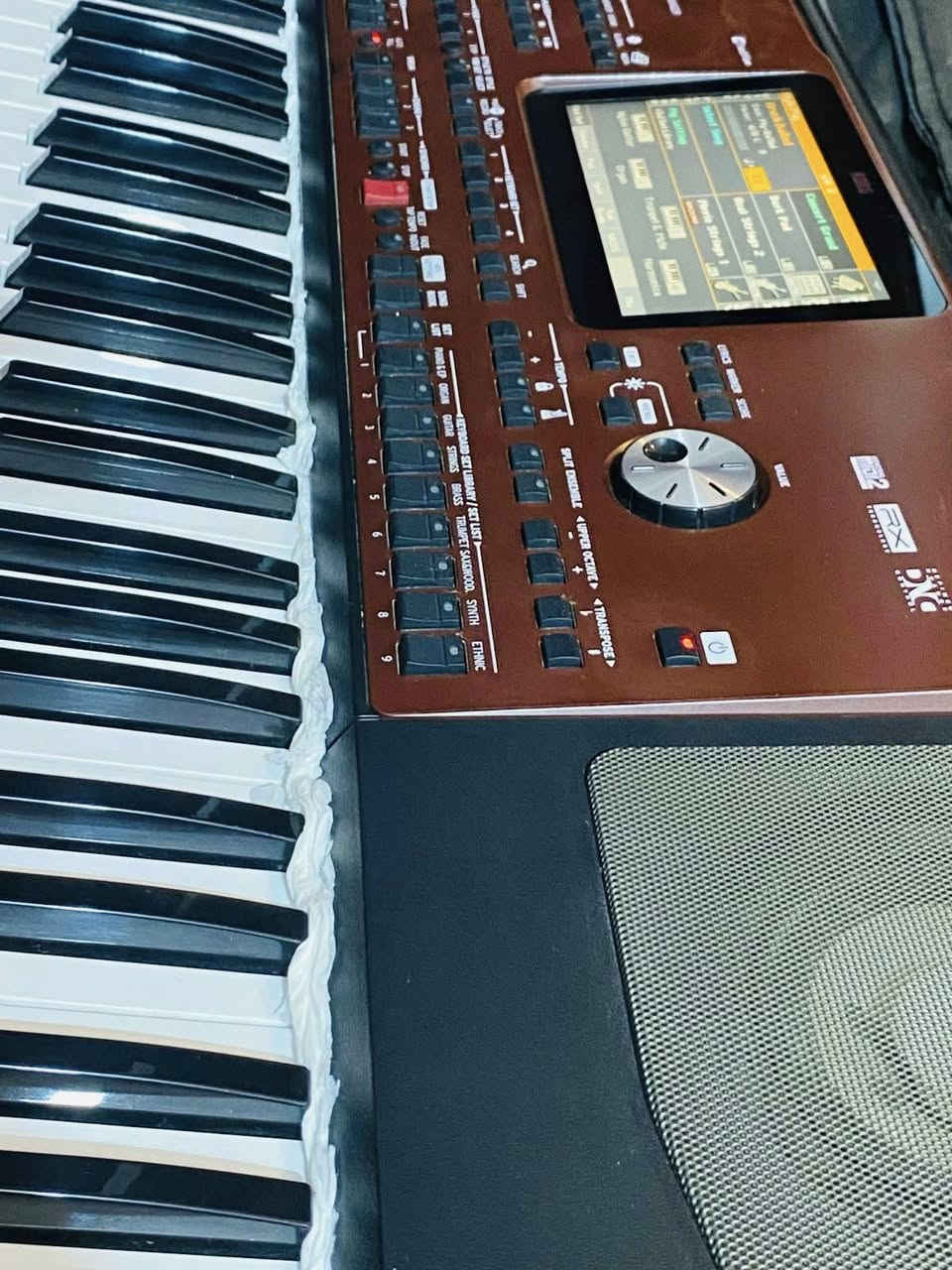 سلام عليكم شباب كورج 700 نضيف كلش فيشة صفرة مفتوح تنضيف فقط مكفول بيد الاستاذ طة هارد جهاز بي برنامج الله يشهد ب 100$ مال 4X جاهز 
بغداد الزعفرانية ***********
سعر 9
