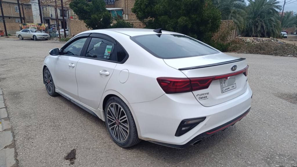 فورتي مديل 2021 رقم بغداد معوقين وكاله شوكت مايعجبك سنويه لغايه 28 سياره ماشيه 55
فول مواصفات 1/1 ،،فتحه سلايت شغاله ،تبريد
 قطعتين ثلج،سياره مواصفات جي تي لاين معروفه
مصبوغه احزام بيه طخات بسيطه ،،سياره جاهزه
مكينه كير تبريد حداديه كلهن على شرط 
السعر 115 ورقه بيع أو مراوس حسب القناعه رقمي استفسار أكثر *********** النجف, العراق
