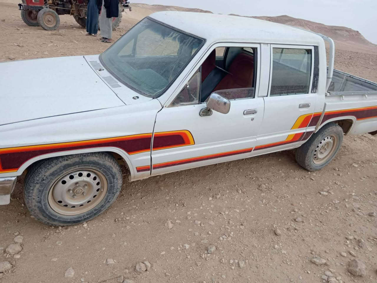 سلام عليكم بيكم للبيع موديل 1988مكان الانبار الاستفسار على 
الرقم ***********
***********
