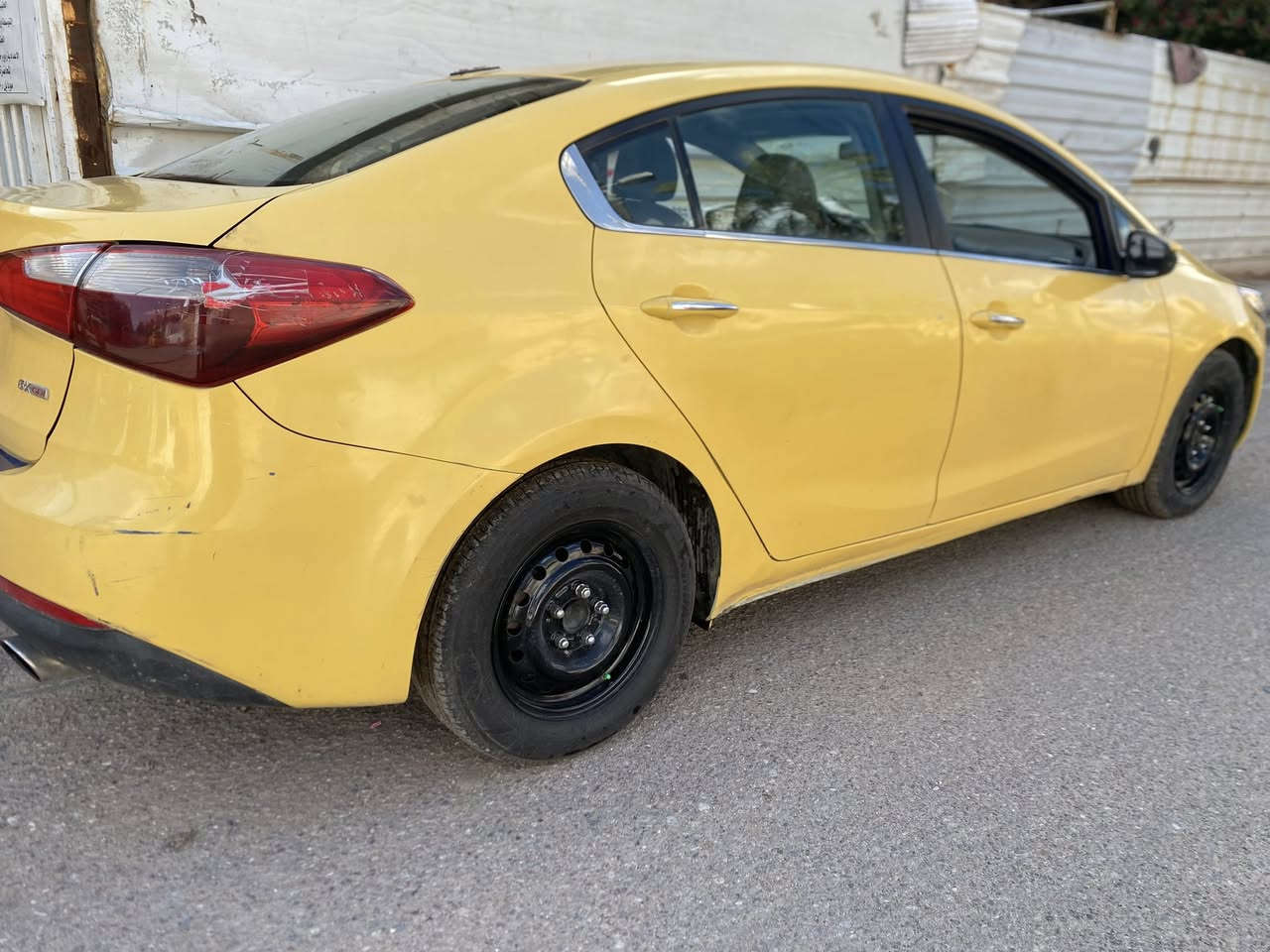 كيا فورتي موديل 2015 امريكي محرك 1800 مكفوله من الحادث صور الحادث بالمنشور رقم بغداد مصفره وجاهزه  السعر ٩٨محرك كير كفاله تبريد ثلج ليبل واحد مكاني. بغداد الكرخ للاستفسار ع رقم ***********
