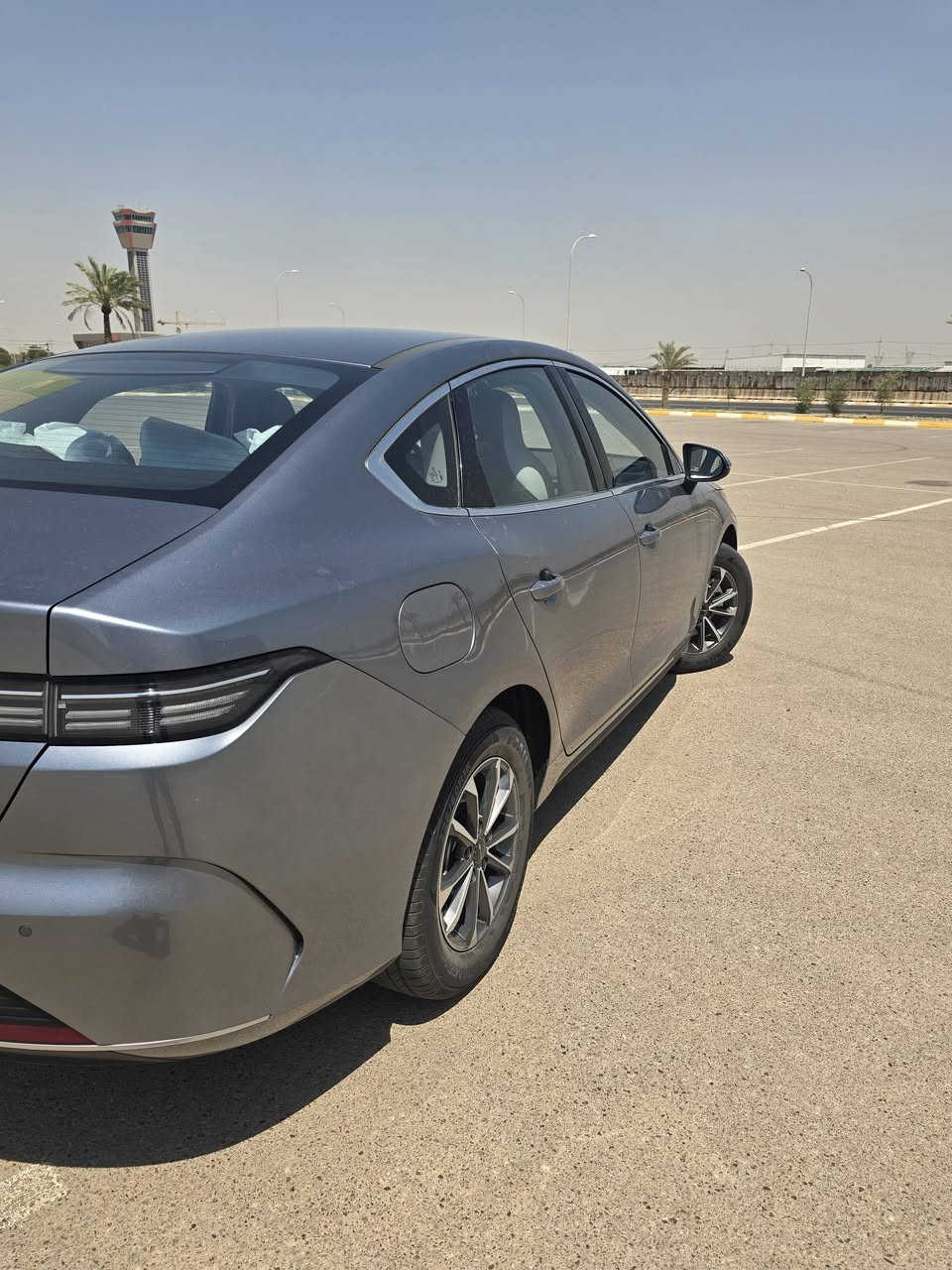 دستراوير 2025 للبيع 
سياره زيروه ماشيه ٣٠٠٠ الف فقط 
سياره فول ماعده الفتحه 
تشغيل عن بعد 
بصمة تشغيل 
اشاير بالمري 
كامره 
شاشه قلابه 
كشن اببض رياضي 
كير ماوس 
هواي مواصفات بعد بيها 
مكان السياره بسمايه 
سونار بالمنشور بيها بس طخه بالدعاميه الخلفيه 
للاستفسار واتساب او اتصال ع الرقم 
***********
