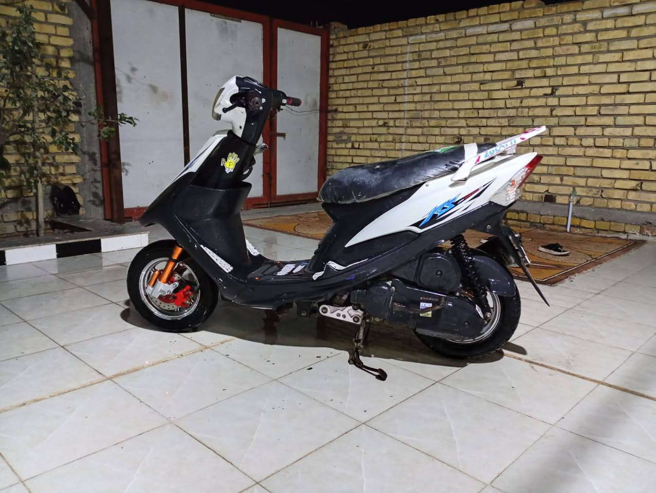 شباب  ماكس للبيع سعر 600 بيه مجال للشراي هاذه رقمي ***********
