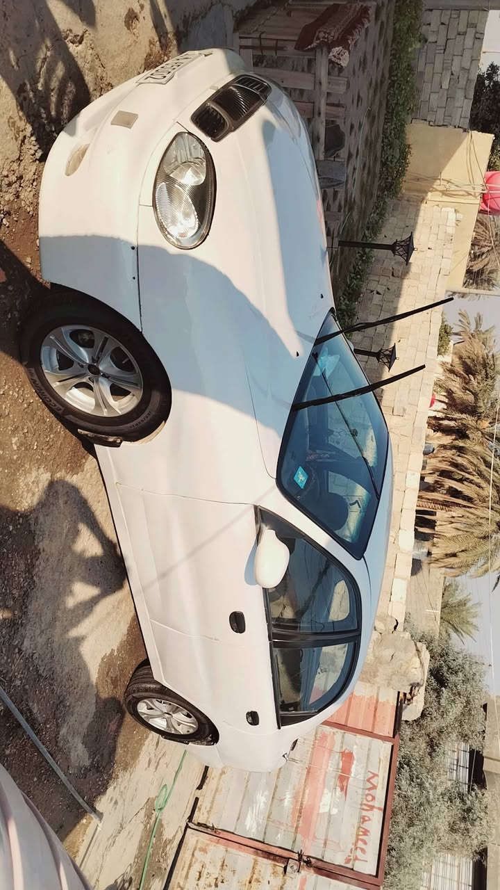 السلام عليكم ورحمة الله وبركاته دايو لانوس موديل 1996 رقم بابل باسمي سياره حلوه وخير من الله كير محرك حلوات لا تنقيص ولا تبخير صدرها كلش حلو   السعر ٣٥ وبيهه مجال العنوان بغداد المحموديه رقم الهاتف ***********
