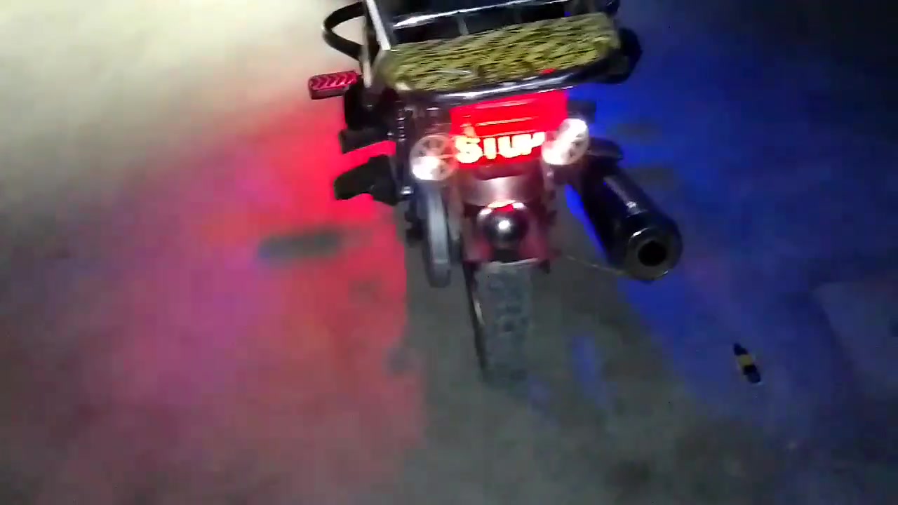 ***********
