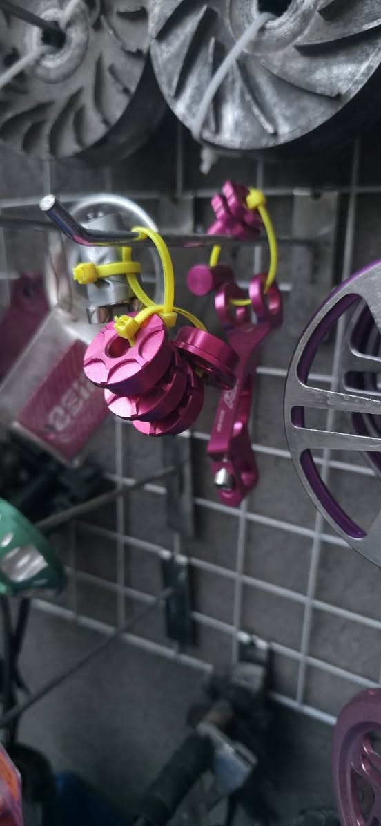 السلام عليكم حبايب نواعم ماكس شتريد راسني مكاني ميسان مغربة توصيل موجود ***********
