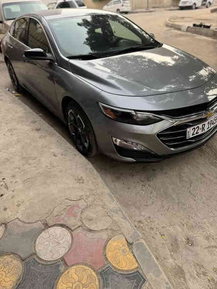 السلام عليكم ماليبو موديل 2023 السياره كلين بس باب بيها صبغ السياره جديده جدا LT بصمه شاشته أبيل كار بلي كامره كشن السايق كهرباء لد امامي ولد خلفي محرك 1500 تربو ماشيه 113الف  السعر 13400 دولار للاتصال ***********
