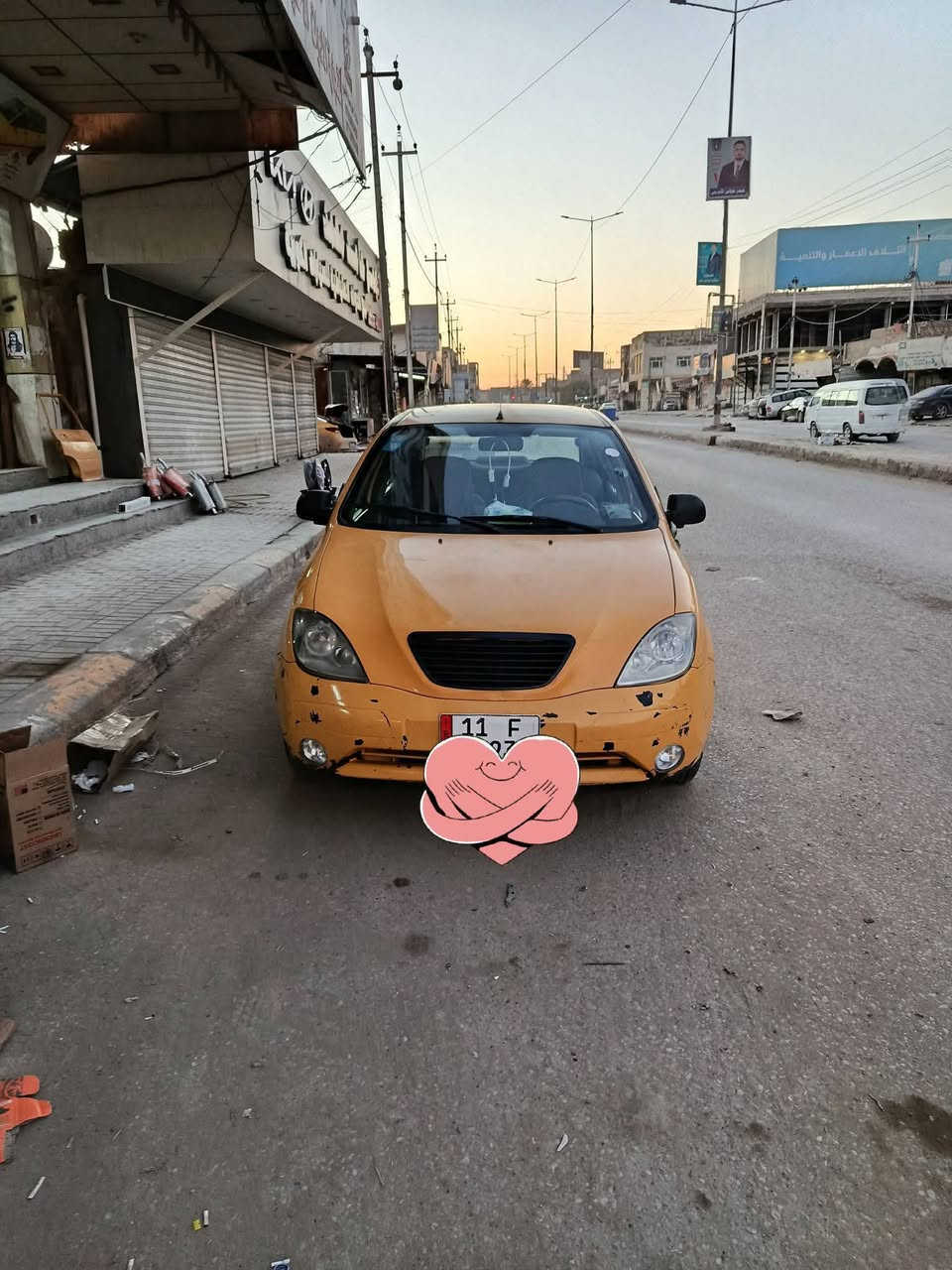 السلام عليكم
سياره طيبه موديل 2015

 تكسي رقم بغداد نگليزي

سنويه 2028 تنتهي

سياره ع وضع شركه لا كص لا تبديل لا گلب

بدون جطلات كلشي ع وضع شركه   كهربائيات كلها شغاله جام + اناره+عالي ناصي+ سكن+ صطاب لايت+كشاف ظباب+هيتر جام

حداديه قبل عشرين يوم سويتها من طول لطول 

كير مكينه خير من الله 

تبريد فول اقسم بالله 

سياره نقصها بس ميزانية واني عندي ضرف ما فارغ يشهد الله ورسوله 

تخم تاير بيها زين وسبير جديد ما مشدود

سعر 35 وبيها مجال
اتكفلك بالبيع والغرامه والهيئة 

تجي وشوف بعينك وبيك خير وتدلل

*********** 

واتساب موجود فيس

مكان سياره الديوانية
