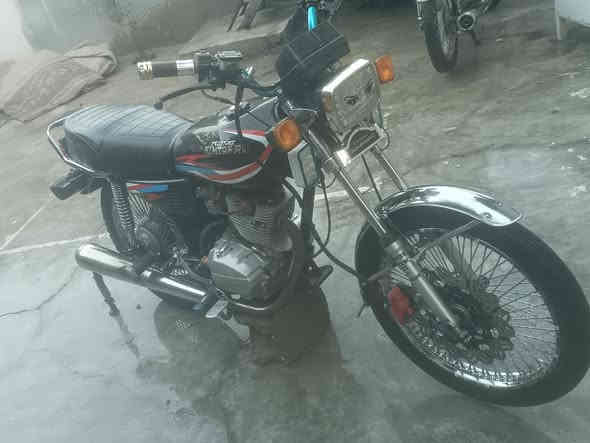 نامي برو محرك 200 صالنصه 400 موديل 2020 محرك مفتوح بس بشرط تجي اتجيب صفر وياك اتسابق  ويا محركه خير من الله كهربائيات شغال اشاير سكن لايت كل شغال سعره 425 بي مجال بصيط مكاني خانقين ميخاس شراي اتصل ***********
