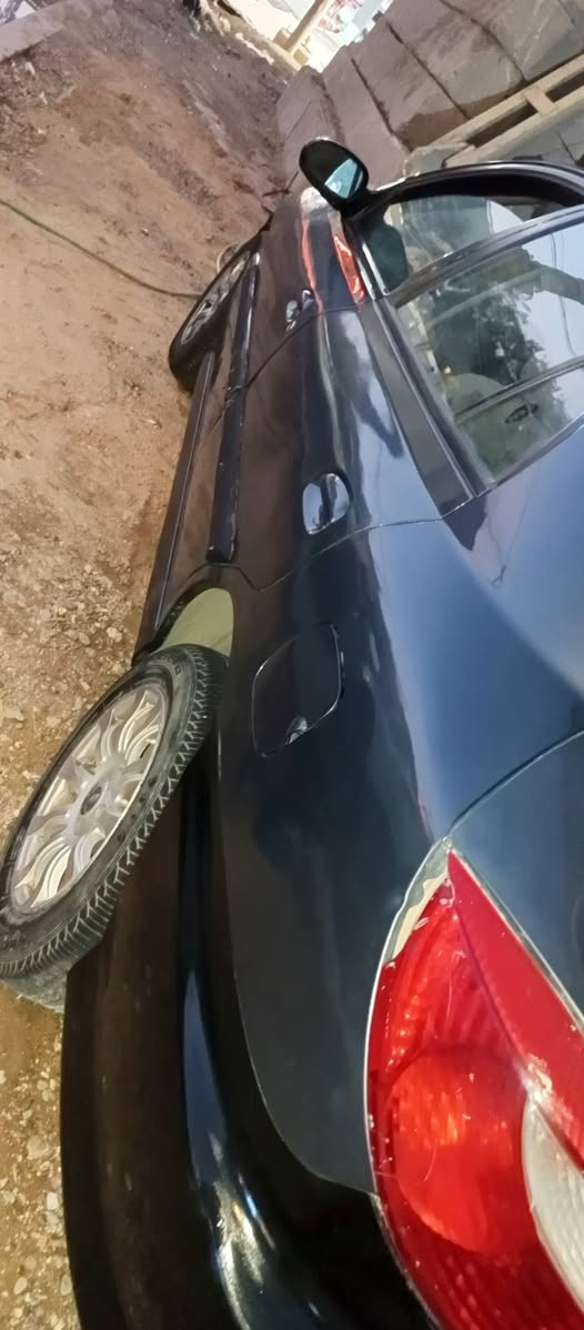 كيا ريو 2002 مكينه كير مكفولات كير اوتو .
تبريد ويا سويج ثلج  صدر امامي خلفي تخم تاير كهربائيات شركه ما ملعوب بيها مصبوغه حزام اثر جراد بدون طخه عندي صور + مقطع فديو قبل صبغ و اثناء صبغ رقم بغداد سنويه 28 بسمي شخصيا تحويل ثاني يوم مكاني بغداد الدورة او كراده عرصات 
سعر 44 بيها مجال 
***********
