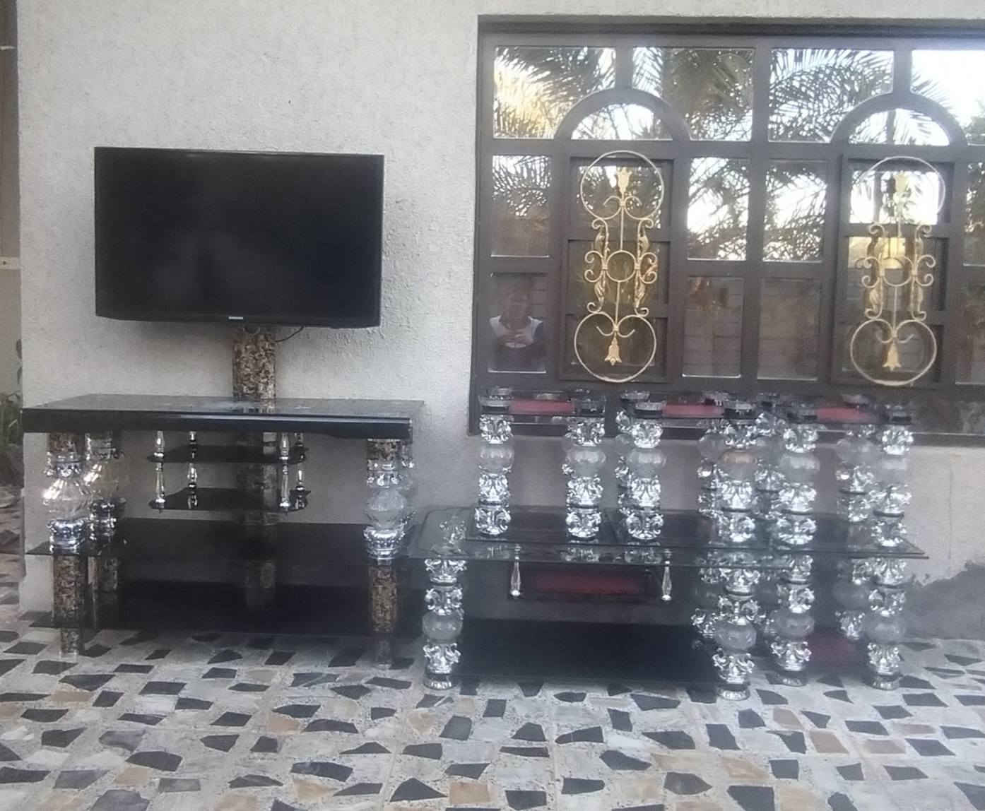 السلام عليكم للبيع
تلفزيون بلازما مع ميز تلفزيون مع سيت طبلات عدد ٤ طبلات  وطبلة وسطيه موضحه بالمنشور..

النظافه فول لا فطر ولا كسر
السعر للكل ٢٥٠ الف دينار وبيها مجال.... 
الاتصال على الرقم ***********
موجوده في بغداد جانب الكرخ منطقه العامريه....
