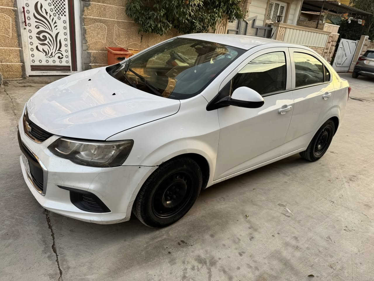 سلام عليكم افيو موديل 2018
سيارة جاهزة رقم اربيل تحويل مباشر بيها جاملغ امامي بي صبغ ورصعه بلبنيد بعدها ممعدله موضحة بصور كير مكينه خير من الله 
سيارة ماشيه 80الف كيلو
مكان ديالى بعقوبه ***********
سعر 80وبي مجال
