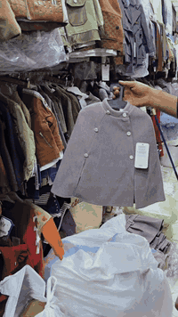 كوت جوخ بناتي 
قياس من 6 أشهر _ 2 سنه
مودي للاطفال 
الديوانية الحمزة الشرقي شارع الهوى مقابل حيدر دايم
 واتساب 
***********
