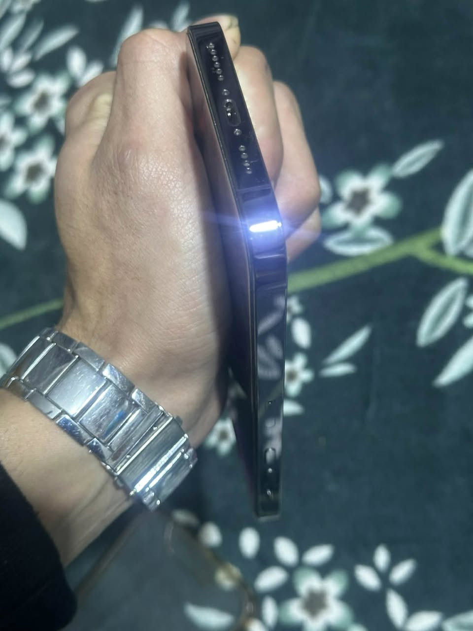 سلام عليكم 14promax ذاكرة 256جهاز لوك ضمان ماستر مكفول من الشخط لون بنفسجي بطاريتة 84شحنة يخبل جهاز مفول ماخذة جديد مصارلة شهر سعرة مليون قفل تلفون جديد كلشي اكو بسوك ***********راسلني وتدلل
