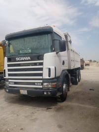 سكانيا بومه للبيع موديل 2000 السياره تخم تاير السياره جاهزه كبل للشغل ...