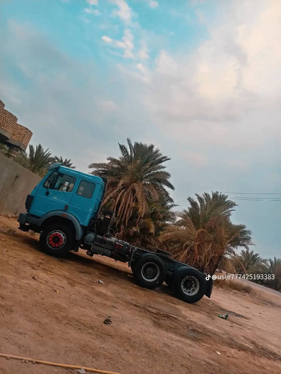 سلام عليكم لبيع سنكل بلادي مديل 91مكينه 44كير 155قماره بل كارتون تخم تاير شاصي مكفول ***********
