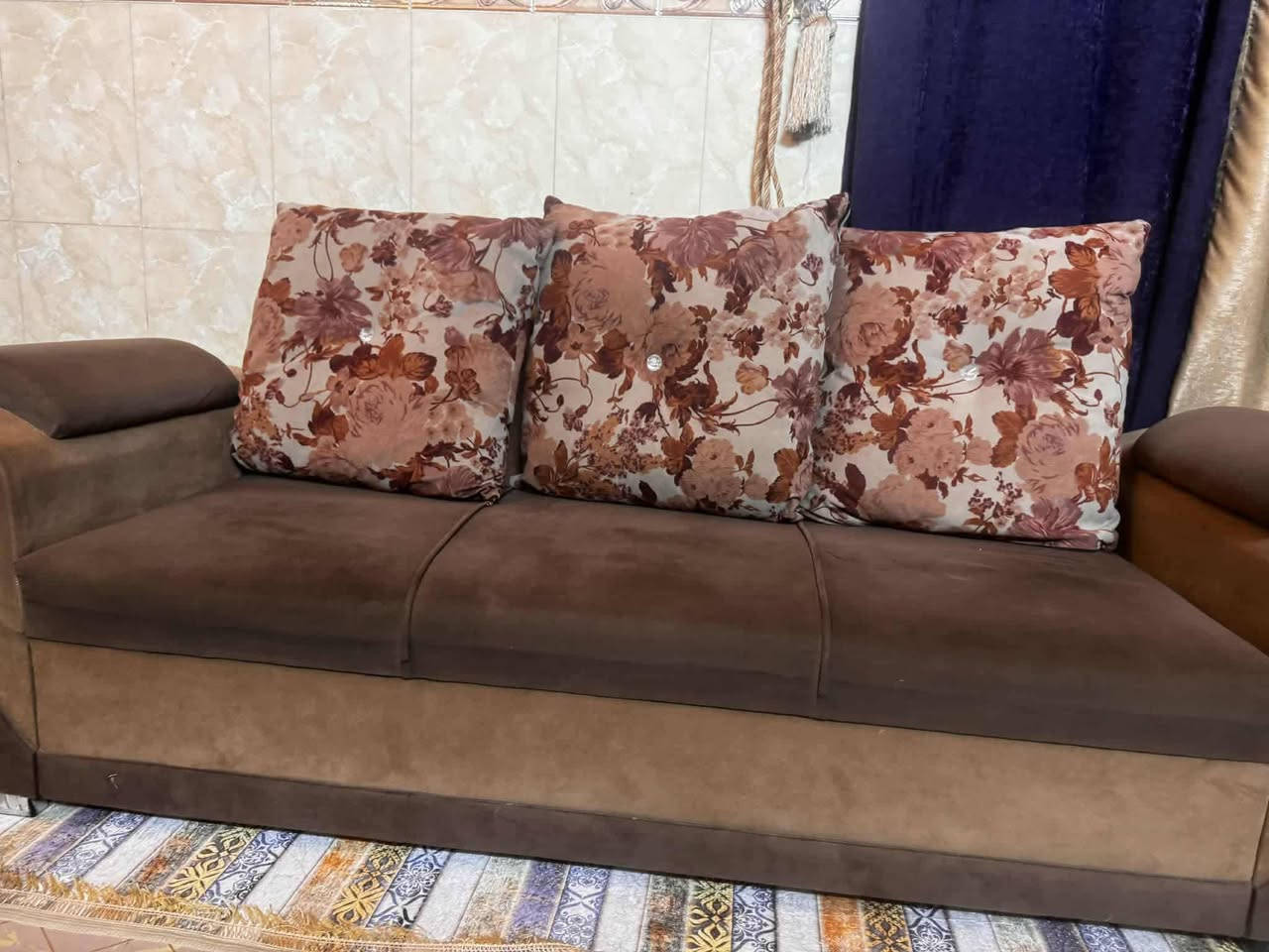 السلام عليكم تخمين نضيفات جدآ لبيع بسعر مناسب
مكان محاويل
استفسار ***********
