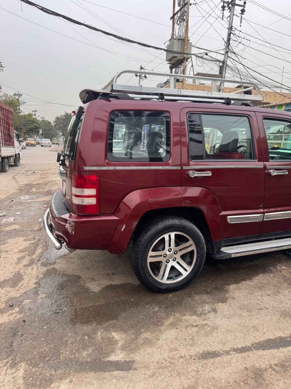 جيب لبرتي موديل 2008 مستعجل علبيع السعر 80 ورقه مكاني بغداد الاستفسار الاتصال  بصاحب سياره *********** مامتواجد علفيس رجائا
