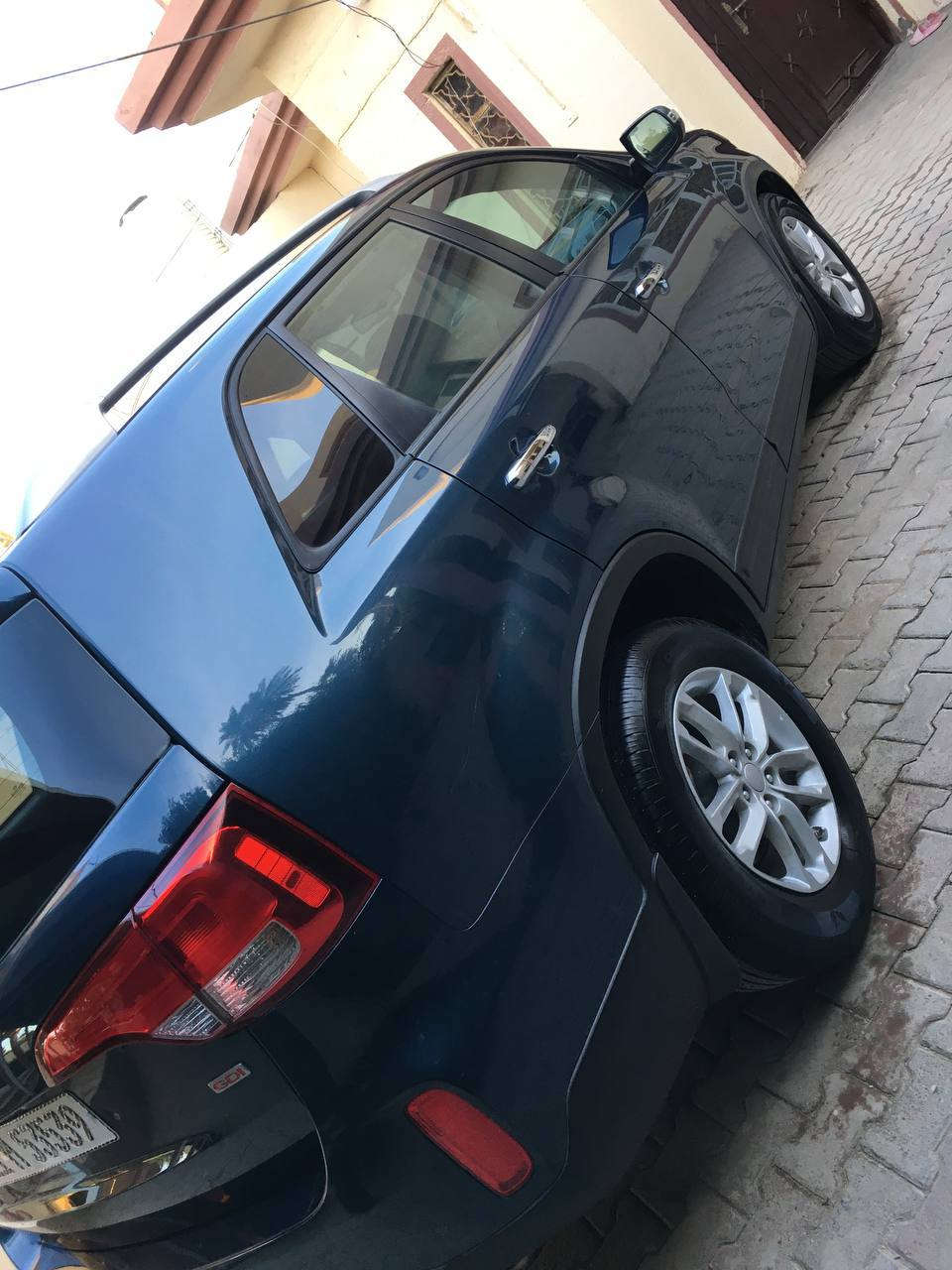 سلام عليكم اخوان .سورنتو موديل 2014 لبيع فقط رقم بغداد انكليزي بسمي . اخوان السياره جديده  استخدام شخصي فقط وارد امريكي ضرر دعاميه اماميه فقط وبيه جاملغ امامي صبغ  باقي كفاله مكينه كير مكفولات مكينه 2400 صدر امامي خلفي كفاله تبريد قطعتين  ثلاجه  موصفات تحكمات ستيرن جهتين شفتات سرعه نظام سبورت وايكو تبريد امامي خلفي تدفأ مقاعد اماميه بردات خلفيه بلاد كامره حساسات خلفيه اشاير مري مري شفط غرفه صاج اخوان السياره جدا نظيفه لسعر 136 ولشراي يتصل *********** ولمو شراي ينورنه بكلام طيب مثله . كربلاء, العراق
