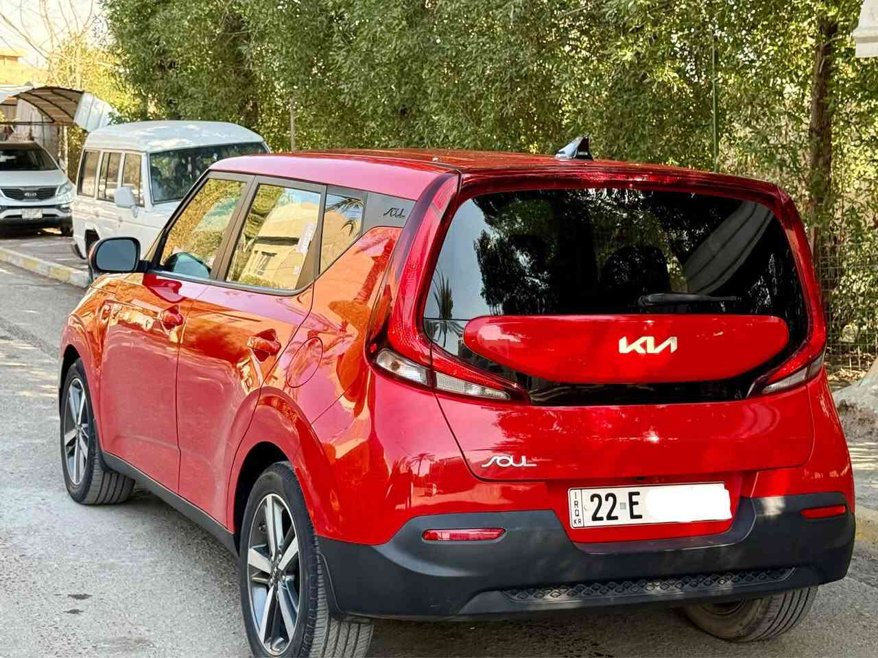 كيا صول 2022
وارد امريكي حادث جاملغ وخشم البنيد وصور الحادث بالمنشور مع السونار 

مكينه 2000دوش 
ماشيه 55ميل
مكينه كير مكفولات 
تخم تاير 
صدر جديد 

شاشه 
كامره تحكمات ستيرن جهتين
تبريد ثلج 
رقم اربيل انكليزي تريد تحويل او وكاله
عنوان بغداد شارع فلسطين 
معروضه 135
*********** بغداد, العراق
