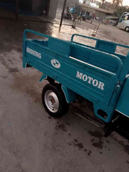 سلام عليكم  ستوته البيع مديل 23 محرك مامفتوح *********** الكهربائيه كله شغاله السعر مليونين ونصف بيه مجال
