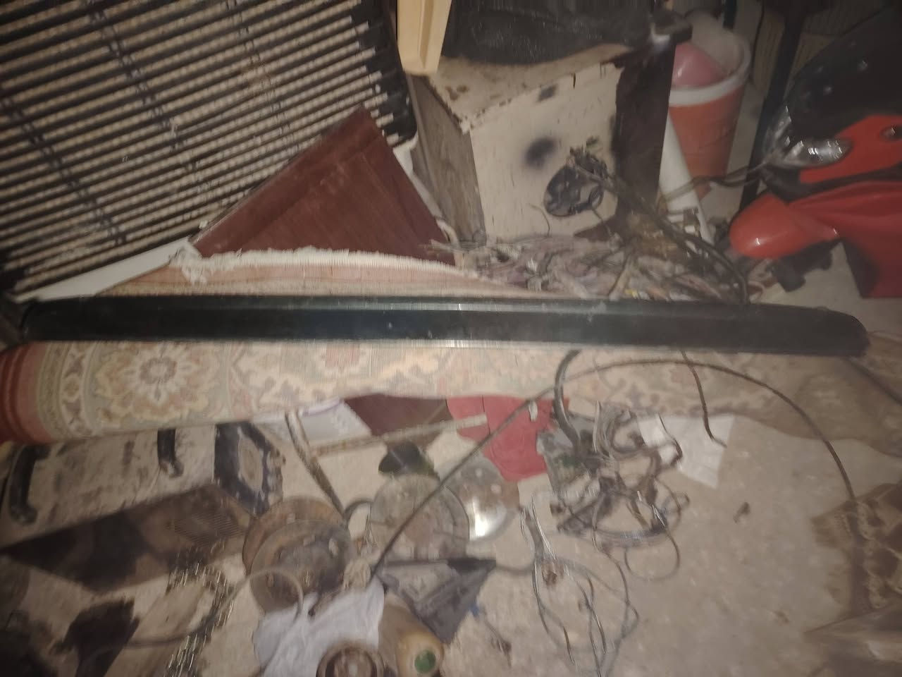 السلام عليكم شباب عندي غراظ للبيع مال اوميكه ومال اوبل سيناتور  جعمقه مال ستيرن وكسل وكير ومحرك كامل هوه وتفرعاته وظفيره وعقل ويرفلو و دعاميه خلفي ستيرن كامل  وهاذ رقمي *********** خابر وتدلل
