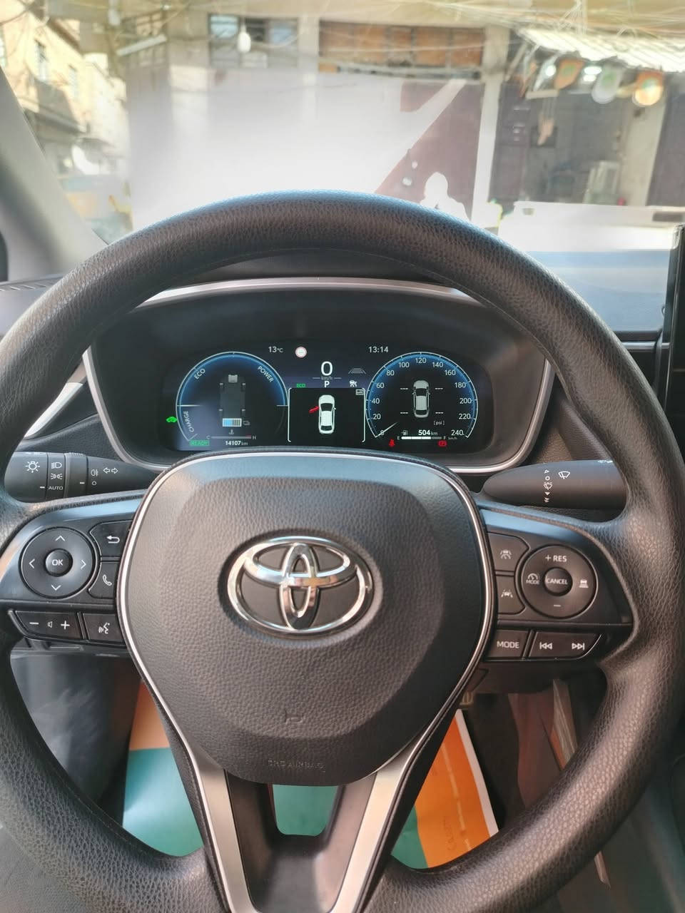 كورلا هايبرد موديل 25 فول مواصفات شكل الامريكي السياره رقم بغداد باسمي هزه جديده ماشيه 14الف 
بيها بارد باب السايق خفيف
مواصفات
بصمه
فتحه
رادارات امامي و خلفي
حساسات خلفيه
تحديد مسار
شاشه دجتل
تبريد قطعتين
سايد بريك بصمه
اوتو هولد
درايڤ مود(نورمال - ايكو - بور)
مانع انزلاق
لايتات LED
السعر 160 وبيها مجال
الاتصال على الرقم ***********
العنوان بغداد الكفاح
